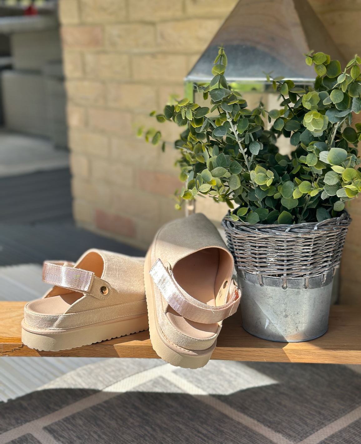 Beige Chunky Sling Back Closed Toe Clogs