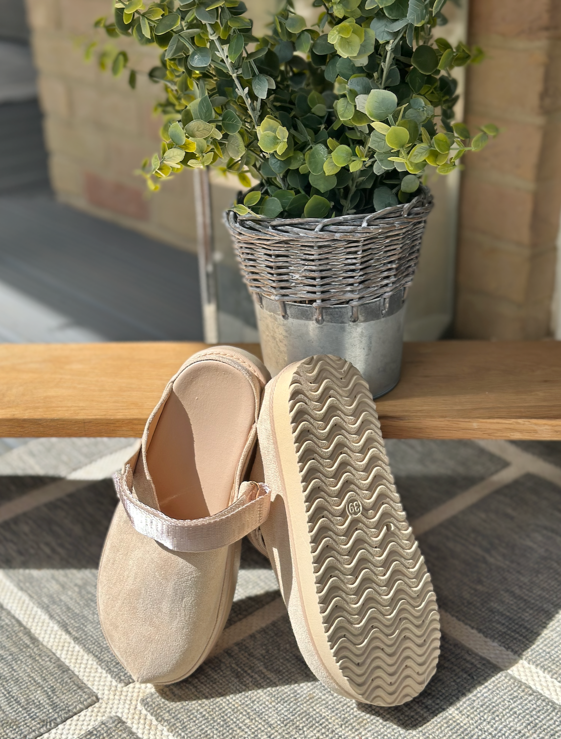 Beige Chunky Sling Back Closed Toe Clogs