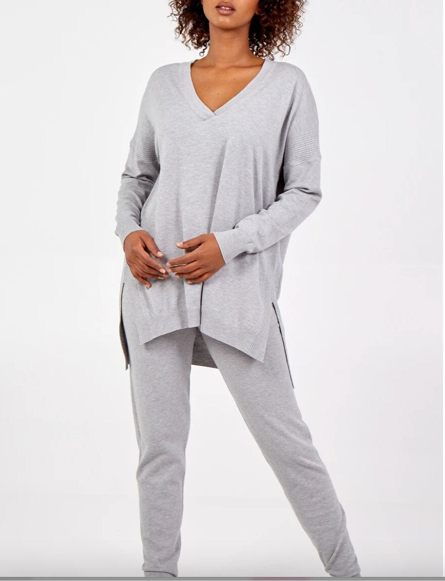 Made in Italy V-Neck Rib Detail Lounge Set