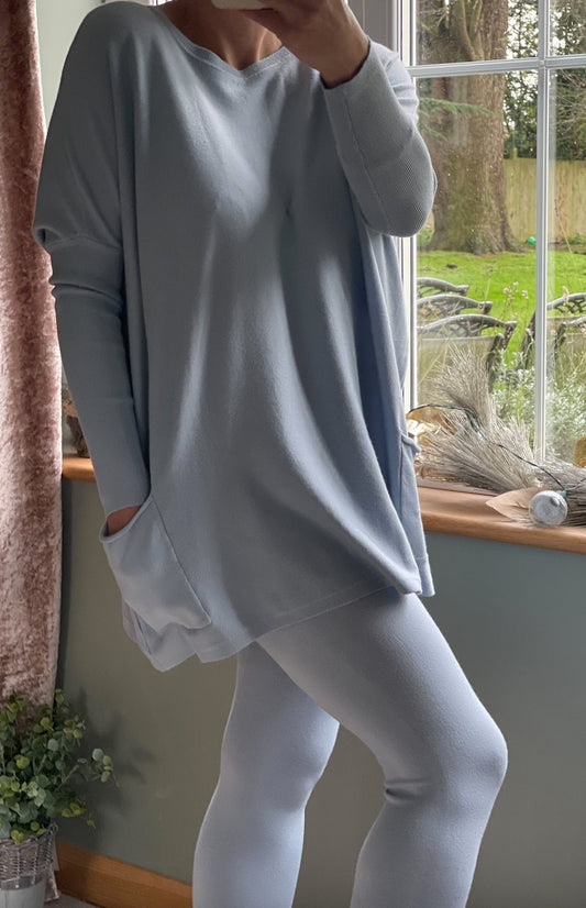 Made in Italy Baby Blue Crew Neck Batwing With Pockets Lounge Set