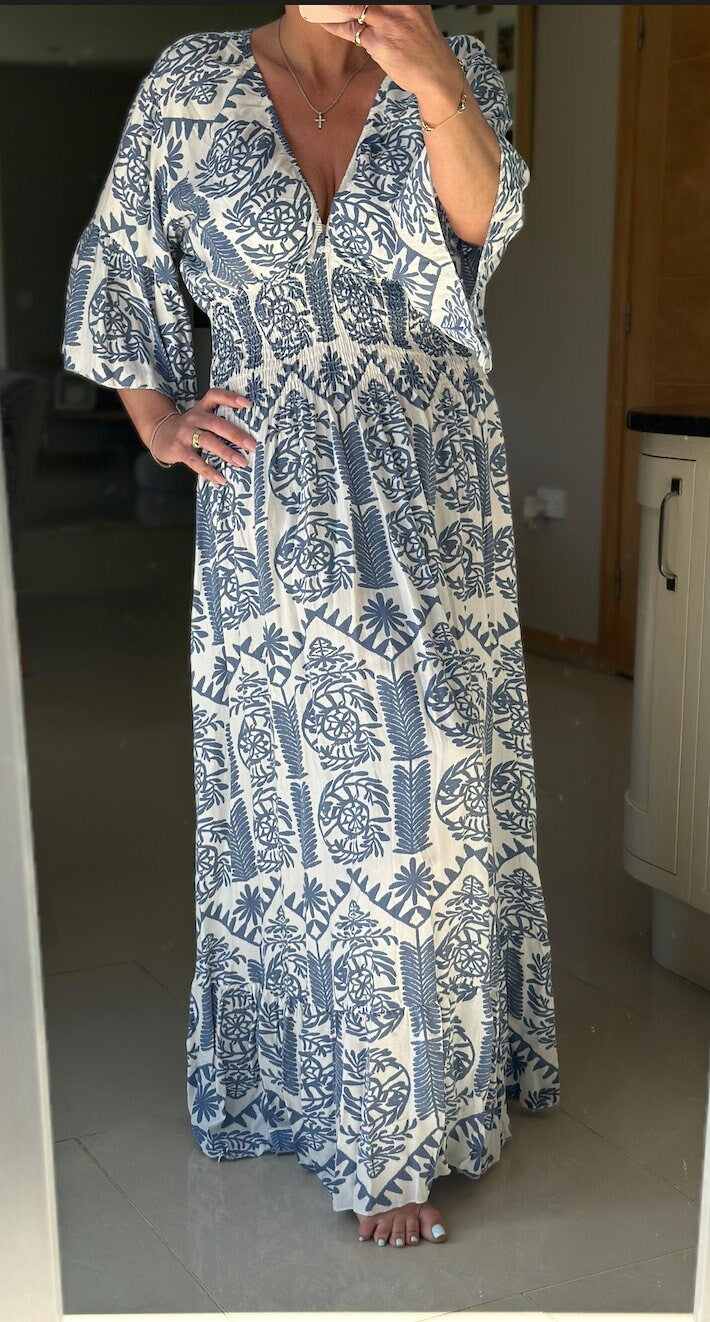 Made in Italy V Neck Blue and White Maxi Dress One Size