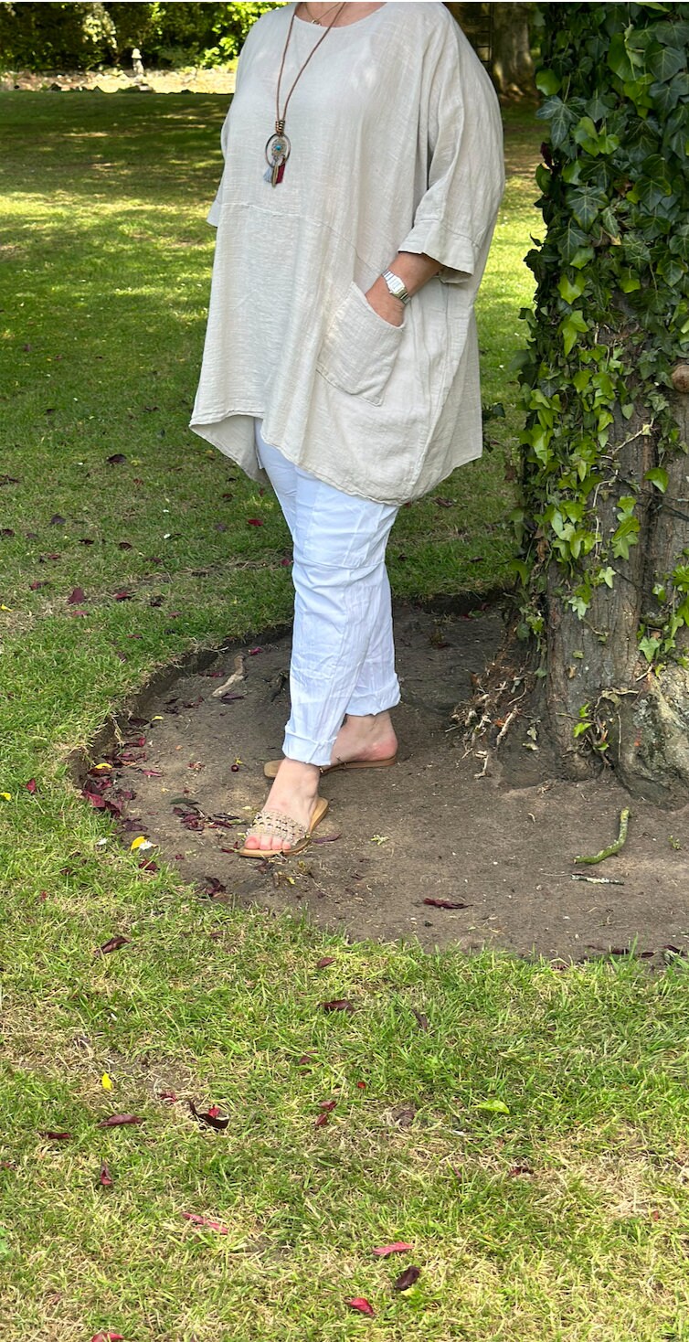 Plus Size Beige Made in Italy Italian Plain Cotton Necklace Batwing Boxy Top, Tunic Top, Kimono Top