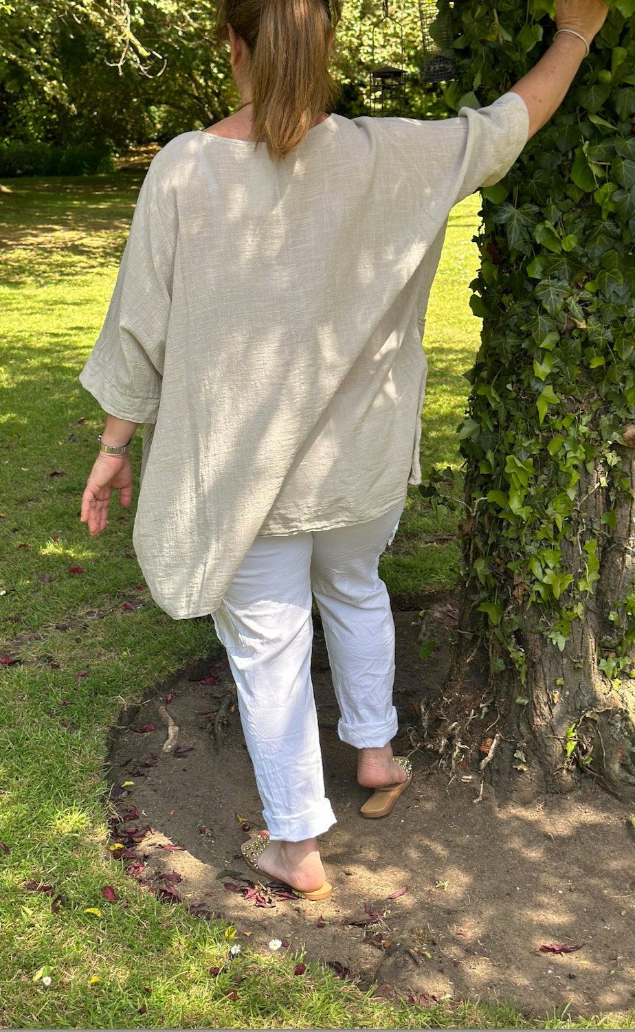 Plus Size Beige Made in Italy Italian Plain Cotton Necklace Batwing Boxy Top, Tunic Top, Kimono Top